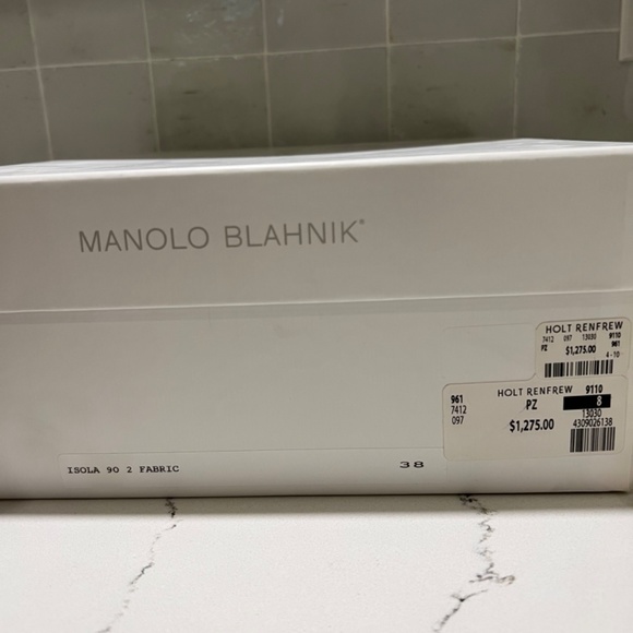 Manolo Blahnik Embroidered Boot - Picture 4 of 4